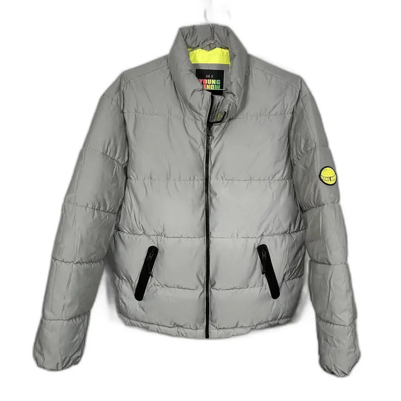 AE X YOUNG MONEY Silver Puffer Reflective Coat Medium - Picture 1 of 10